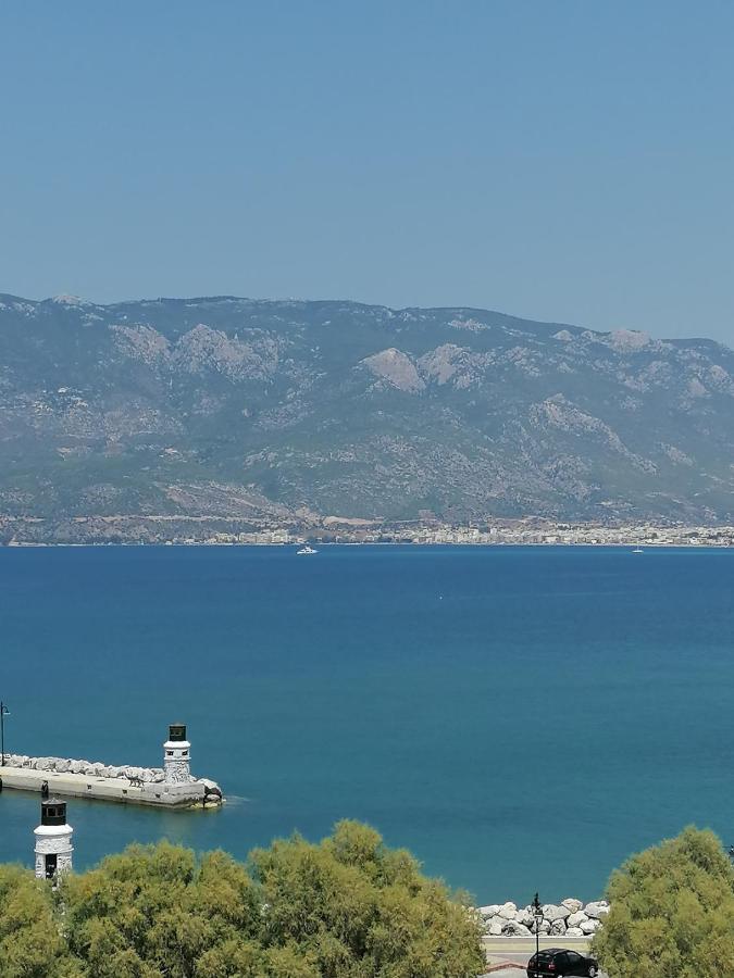 Hotel Korinthos エクステリア 写真