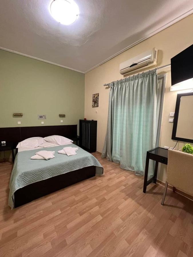 Hotel Korinthos エクステリア 写真